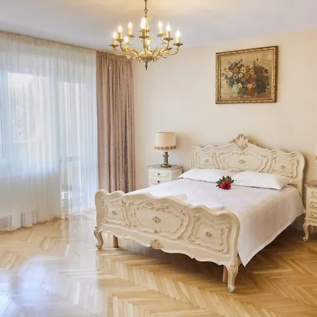 Royal * Cluj-Napoca