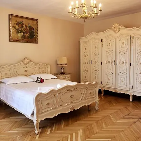 Apartment Royal *